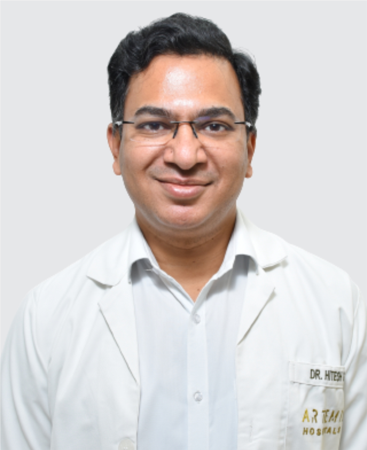 Dr. Hitesh Garg - Orthopaedics, Scoliosis Surgery, Spine Surgery Doctor in Gurgaon, India