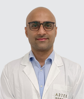 Dr. Varun Khanna - Orthopaedics, Spine Surgery Doctor in Gurgaon, India